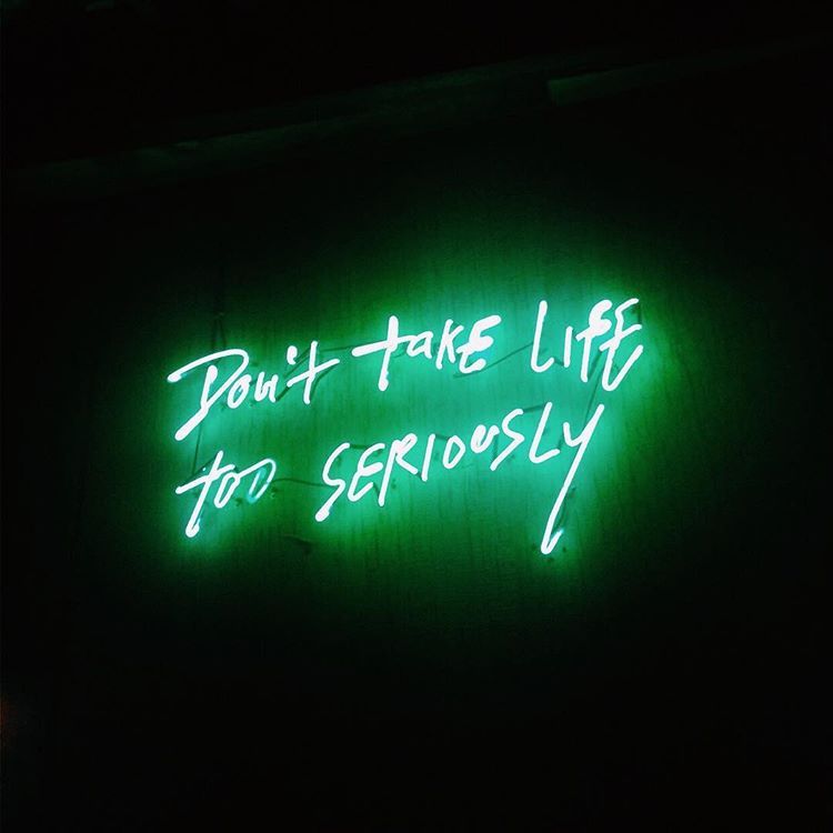 Featured image of post Neon Green Aesthetic Background Quote